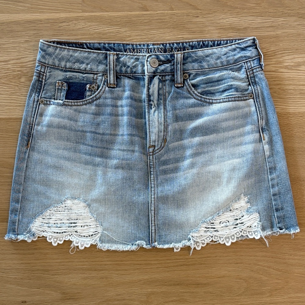 American Eagle Outfitters Light Blue Distressed Denim Skirt with Lace